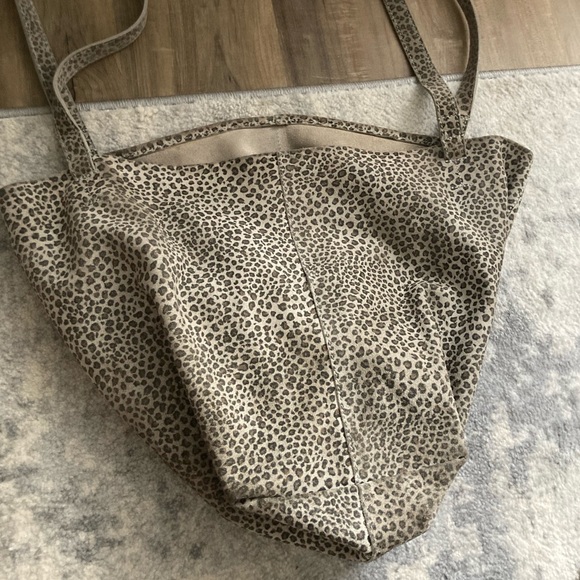 CCO! [Anthropologie] Willa Leather Tote Bag - Picture 8 of 12